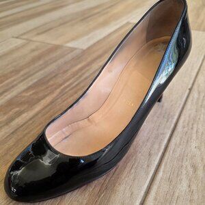 Christian Louboutin MIss Gena 85cm Black Patent Leather Pumps. Eur. 38.5